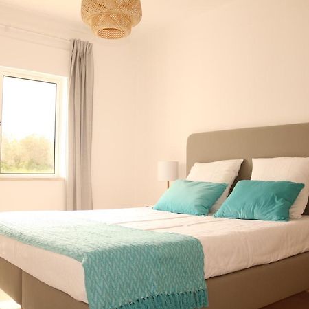 Casa Do Mar - Apartamento Com Vista Ria E Mar Fuzeta Ngoại thất bức ảnh