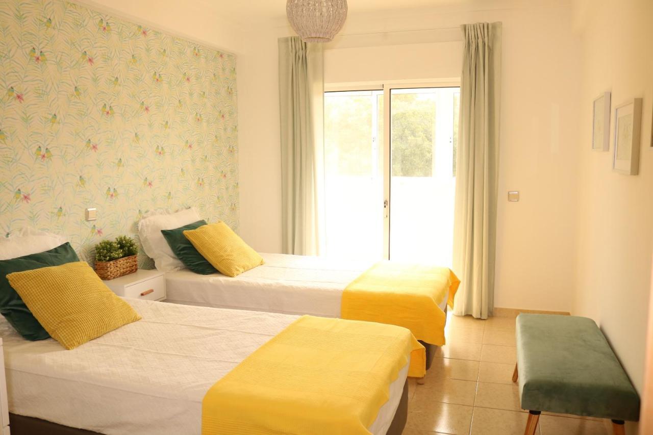 Casa Do Mar - Apartamento Com Vista Ria E Mar Fuzeta Ngoại thất bức ảnh